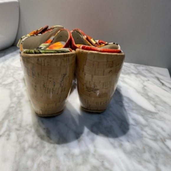 Stuart Weitzman platform wedge sandals - Picture 7 of 8